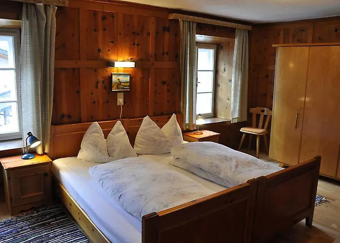 Schweizerhof مزرعة للإقامة *