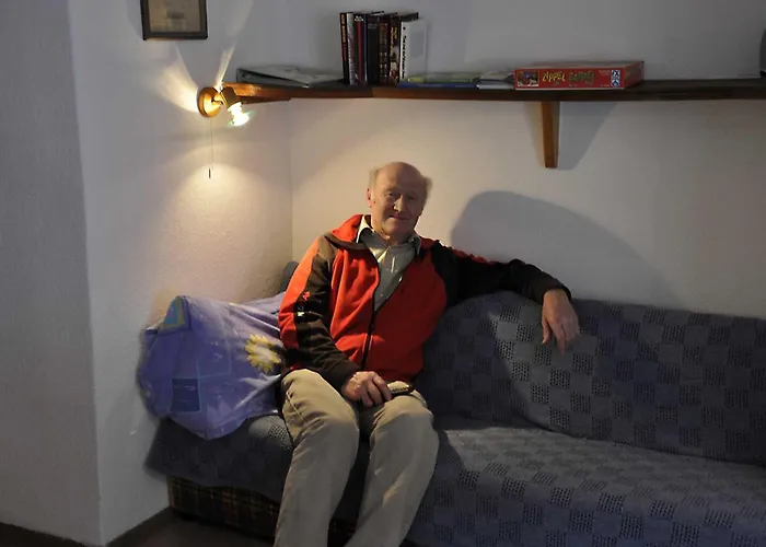 مزرعة للإقامة Schweizerhof فينس